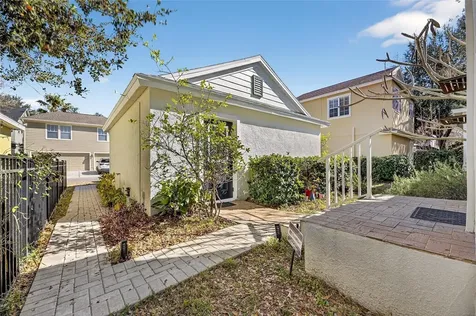 5914 Beaconpark Street Lithia FL 33547