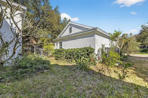5914 Beaconpark Street Lithia FL 33547