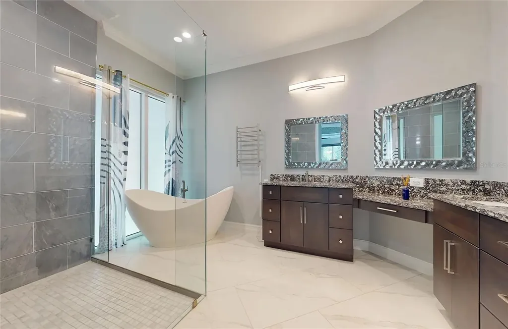 5951 Bay Drive Gulfport FL 33707