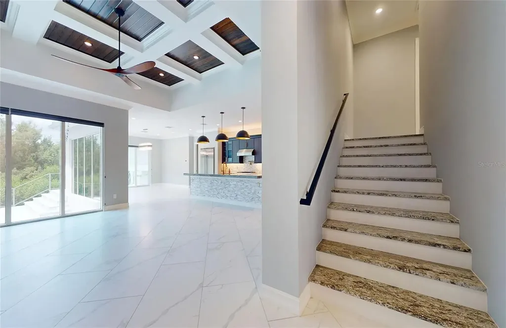 5951 Bay Drive Gulfport FL 33707