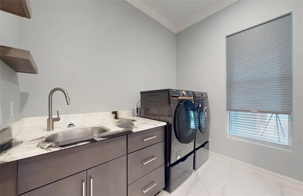 5951 Bay Drive Gulfport FL 33707