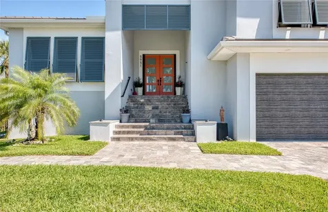 5951 Bay Drive Gulfport FL 33707