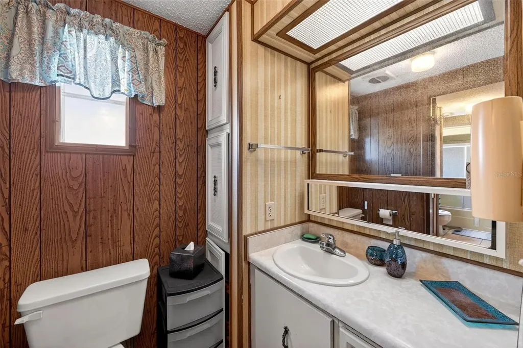 1018 Southland Drive Tavares FL 32778