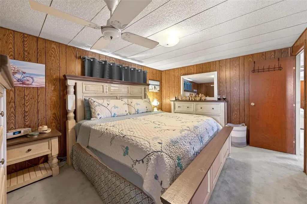 1018 Southland Drive Tavares FL 32778