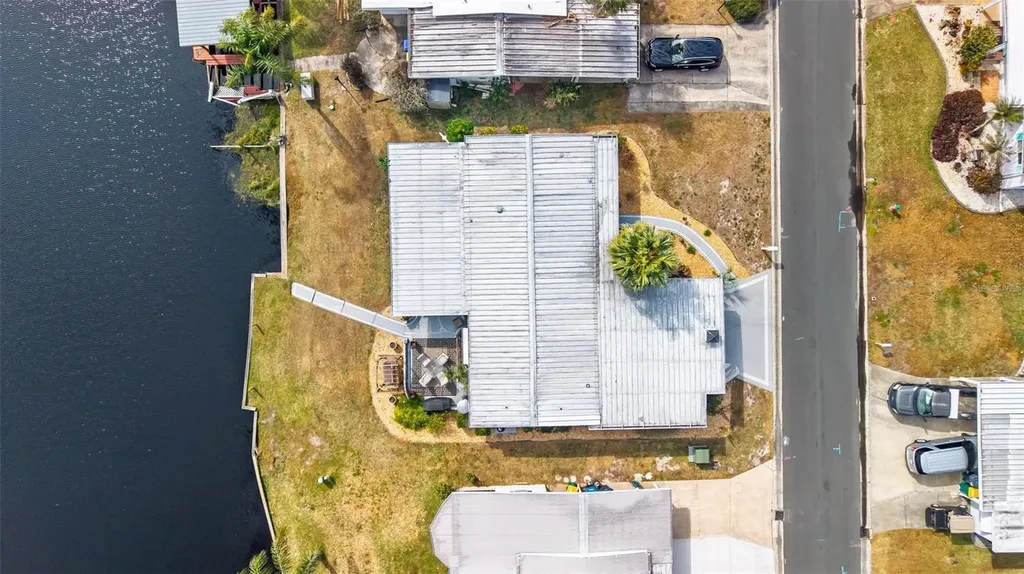 1018 Southland Drive Tavares FL 32778