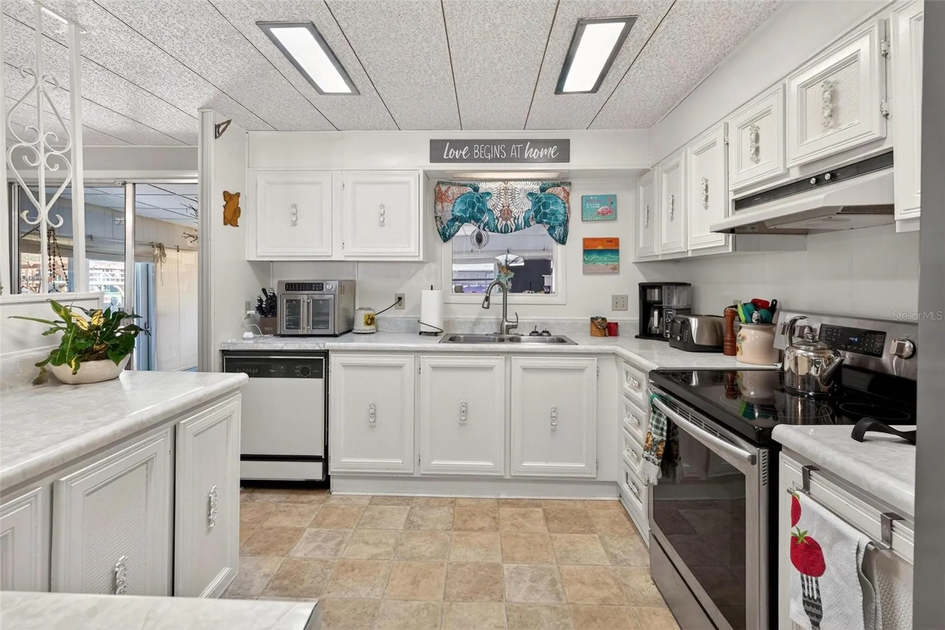 1018 Southland Drive Tavares FL 32778