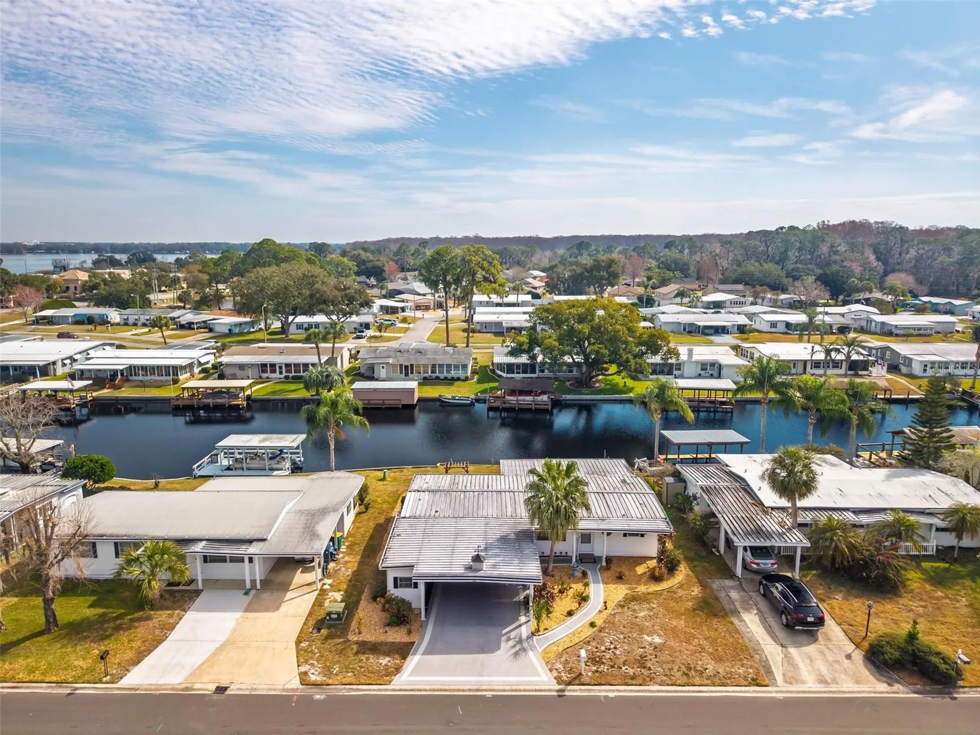 1018 Southland Drive Tavares FL 32778