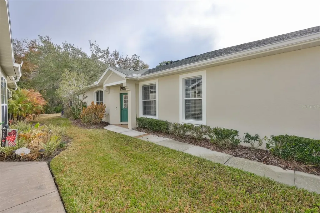 3502 Chapel Creek Circle Wesley Chapel FL 33544