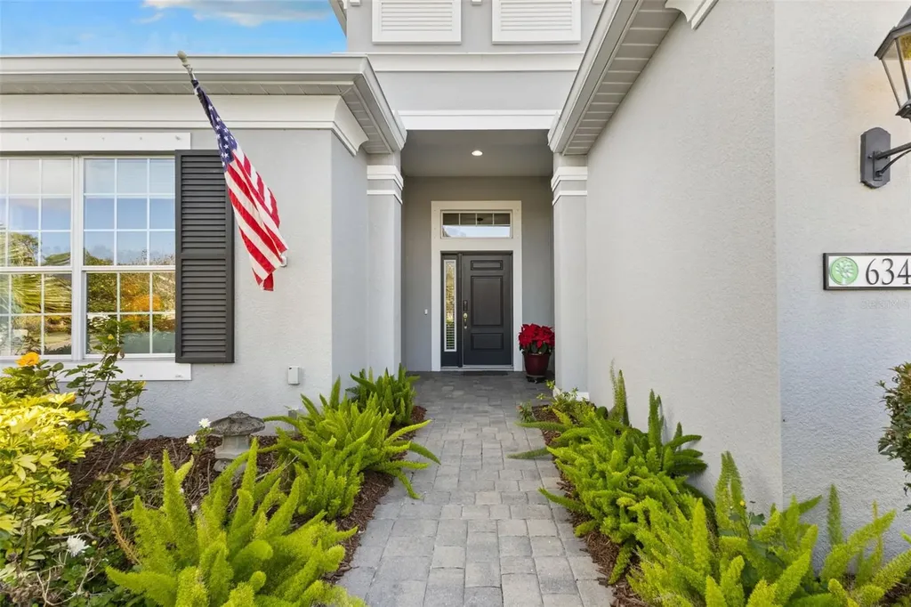 6343 Laurel Wood Run Sarasota FL 34243