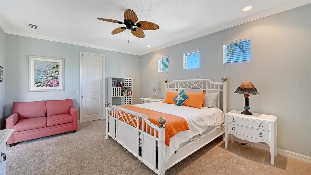 5201 Avenida Del Mare Sarasota FL 34242