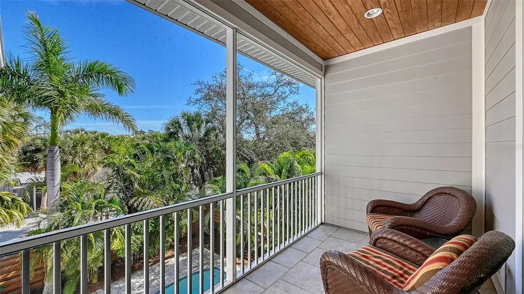 5201 Avenida Del Mare Sarasota FL 34242
