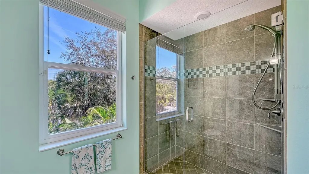 5201 Avenida Del Mare Sarasota FL 34242