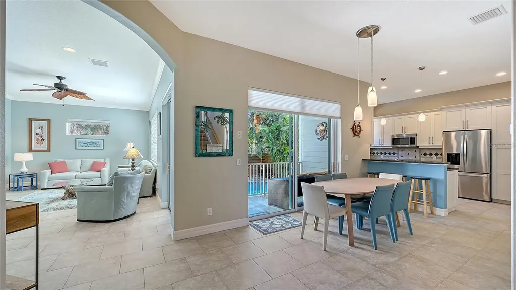 5201 Avenida Del Mare Sarasota FL 34242