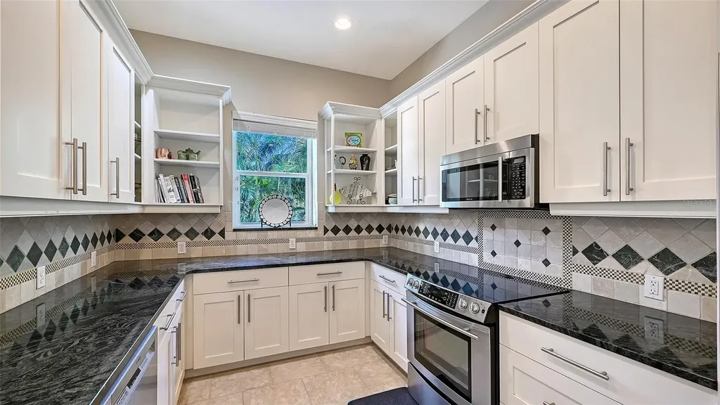 5201 Avenida Del Mare Sarasota FL 34242