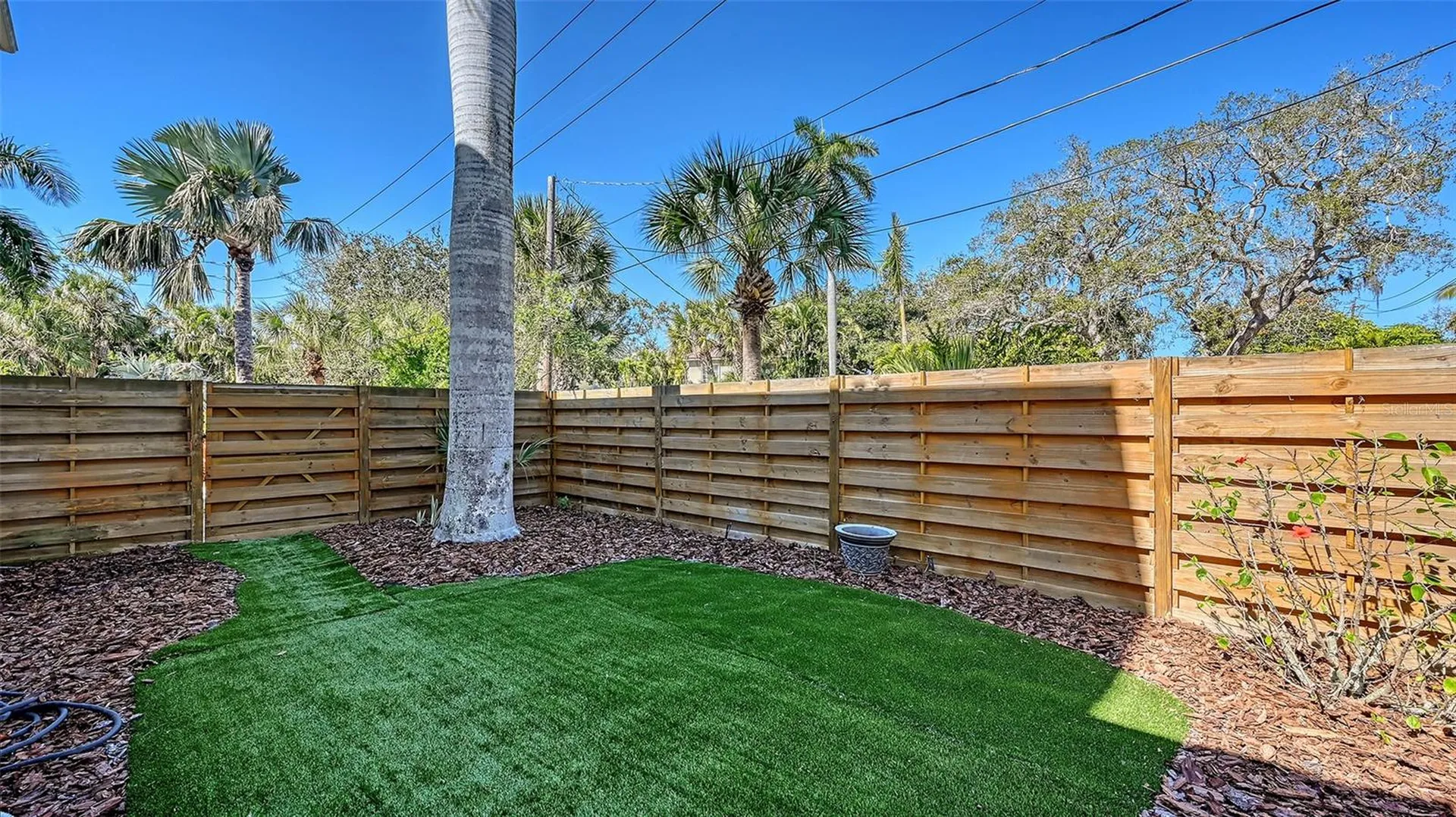 5201 Avenida Del Mare Sarasota FL 34242