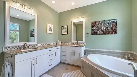 5201 Avenida Del Mare Sarasota FL 34242