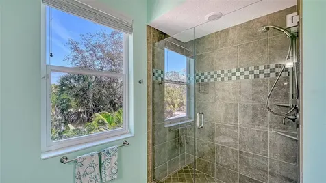5201 Avenida Del Mare Sarasota FL 34242