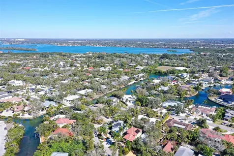 5201 Avenida Del Mare Sarasota FL 34242