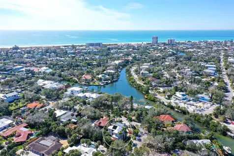 5201 Avenida Del Mare Sarasota FL 34242