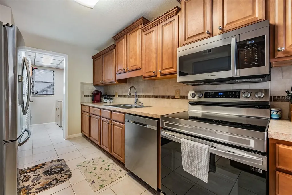 3505 Tarpon Woods Boulevard Palm Harbor FL 34685