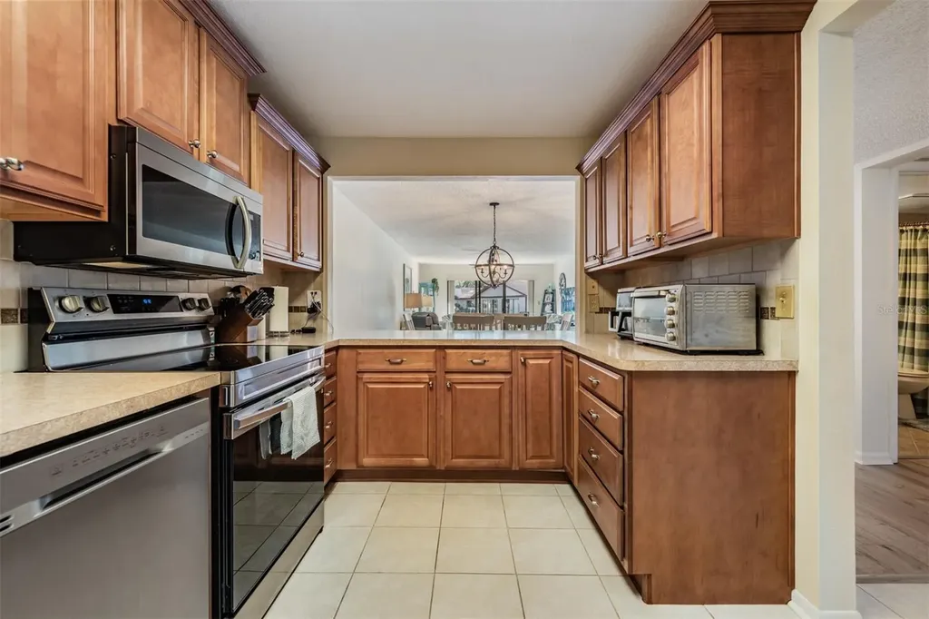 3505 Tarpon Woods Boulevard Palm Harbor FL 34685