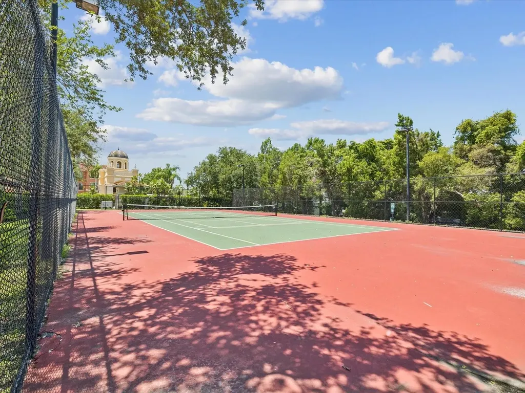 2733 Via Cipriani Clearwater FL 33764