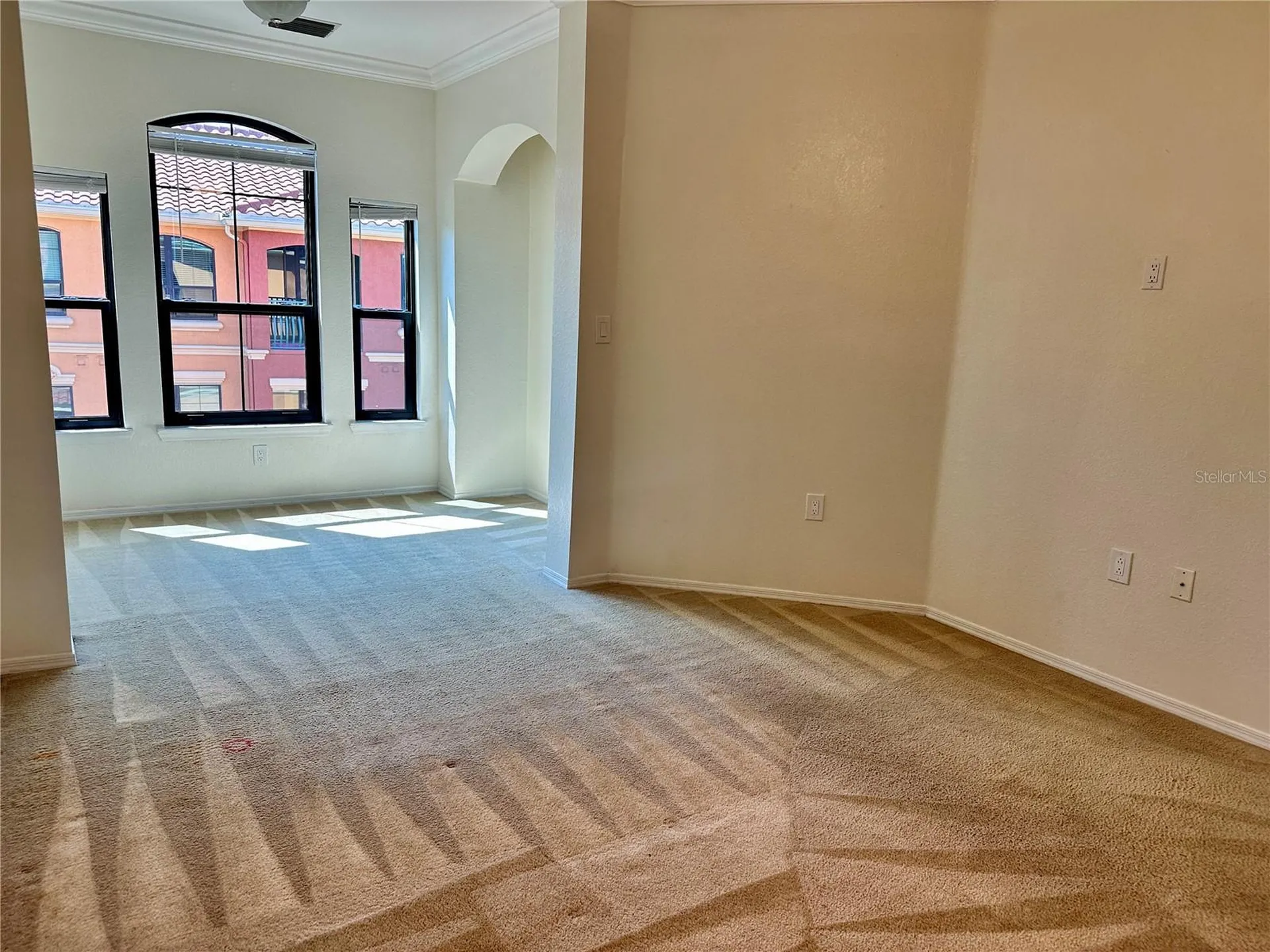 2733 Via Cipriani Clearwater FL 33764