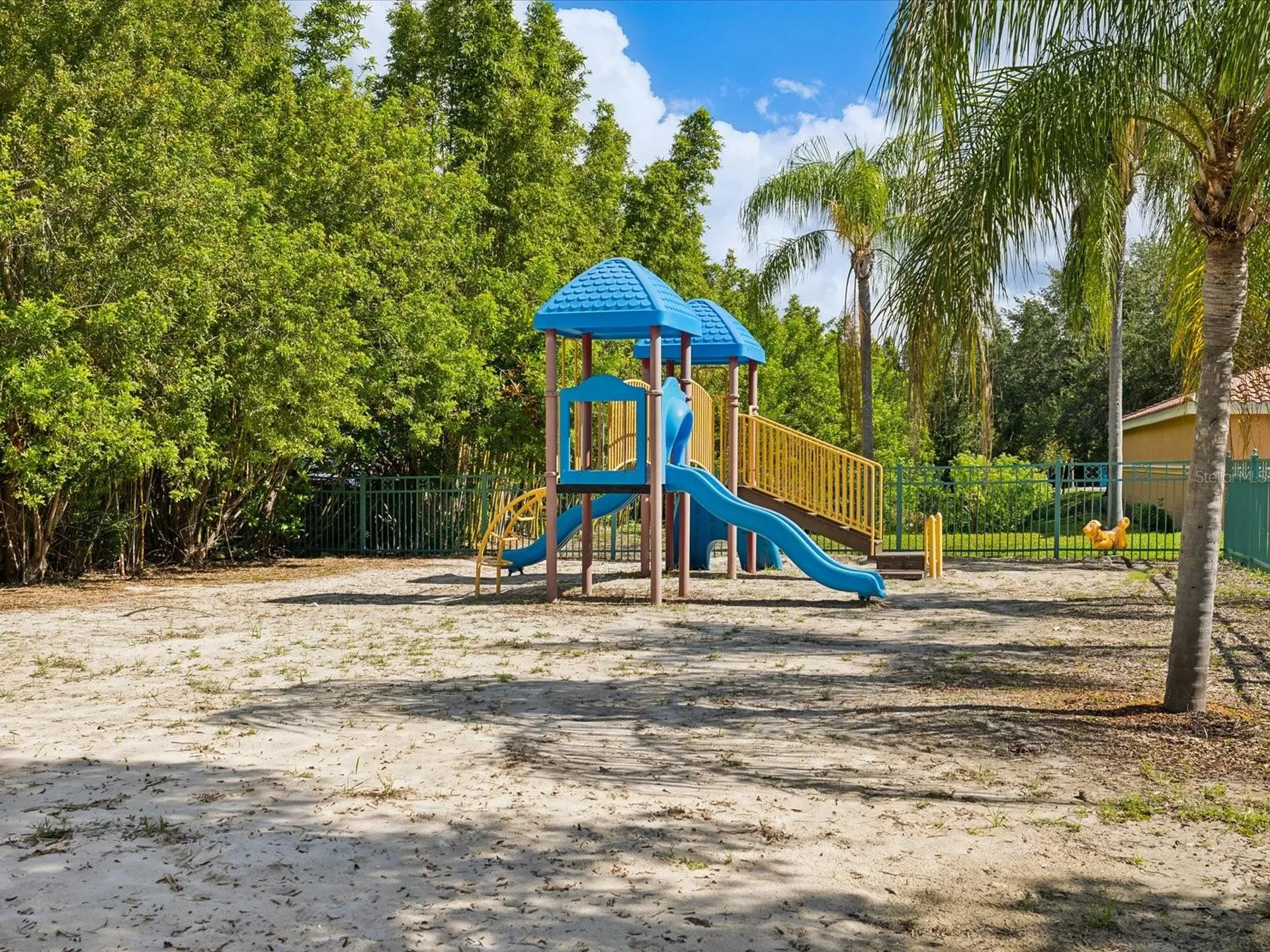 2733 Via Cipriani Clearwater FL 33764