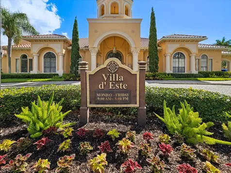 2733 Via Cipriani Clearwater FL 33764