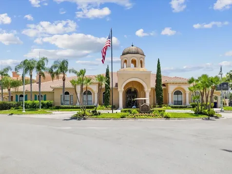 2733 Via Cipriani Clearwater FL 33764