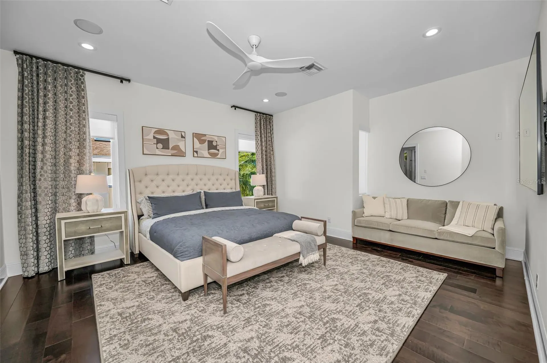 1710 Brightwaters Boulevard NE St Petersburg FL 33704