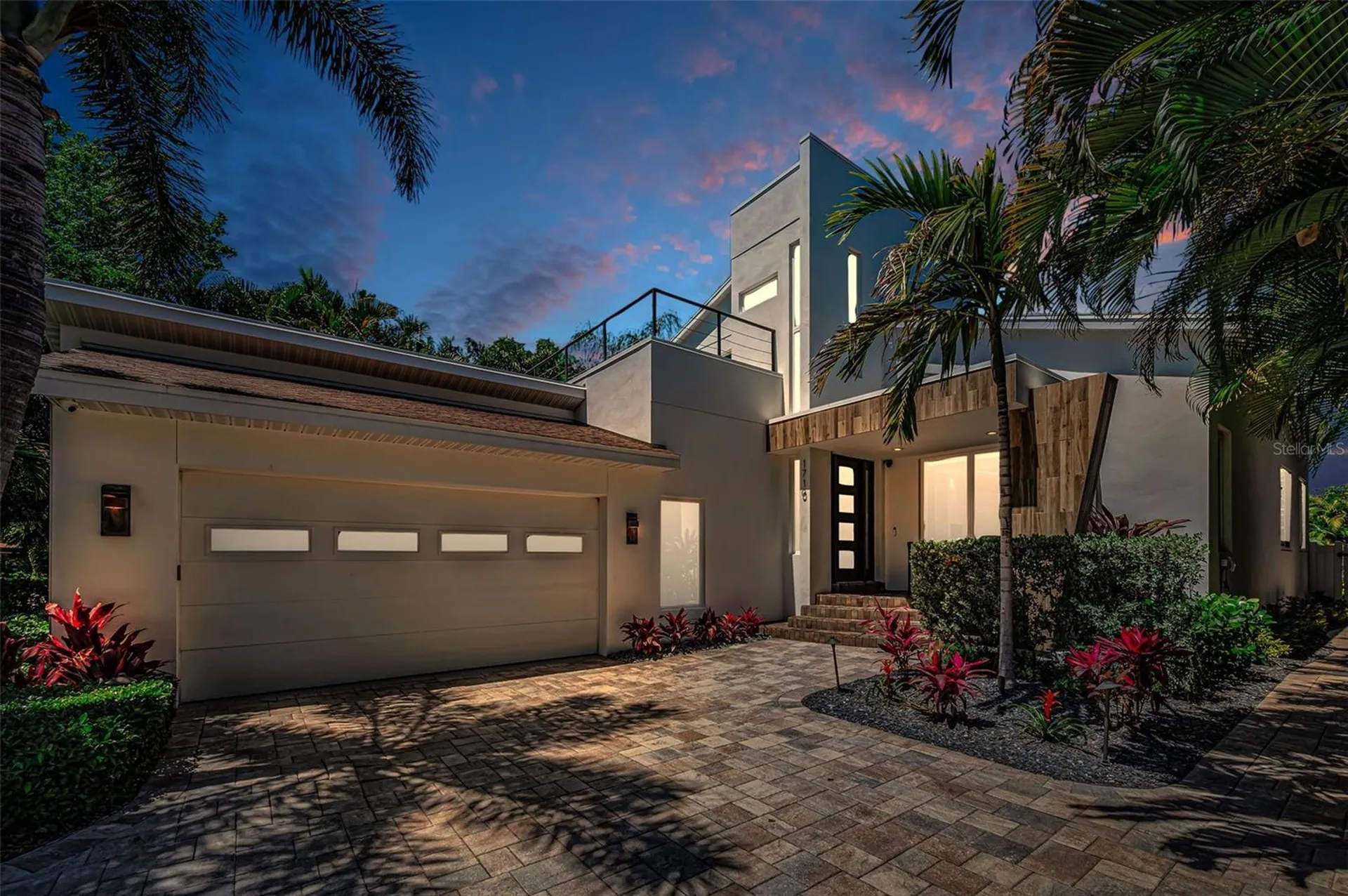 1710 Brightwaters Boulevard NE St Petersburg FL 33704
