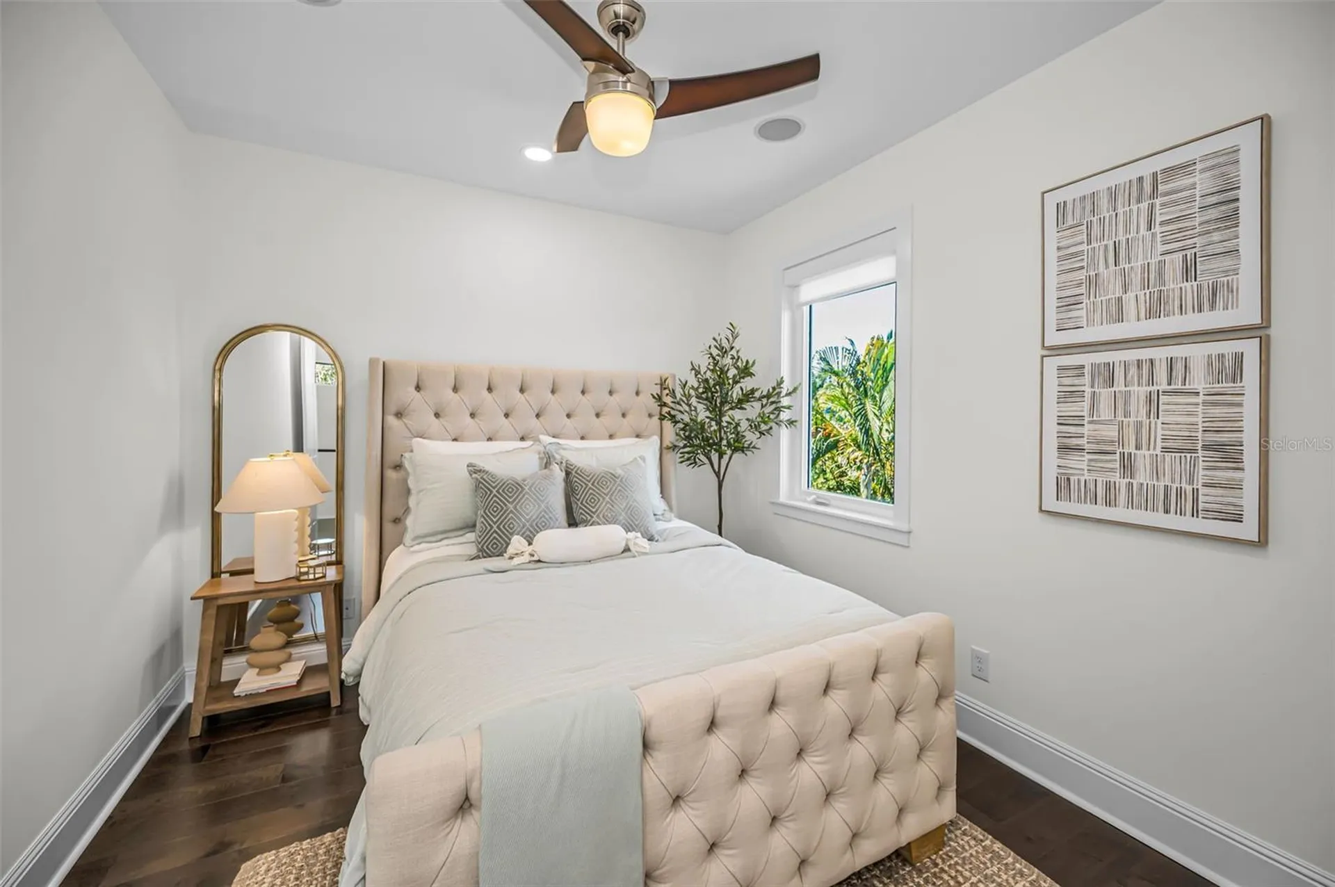 1710 Brightwaters Boulevard NE St Petersburg FL 33704