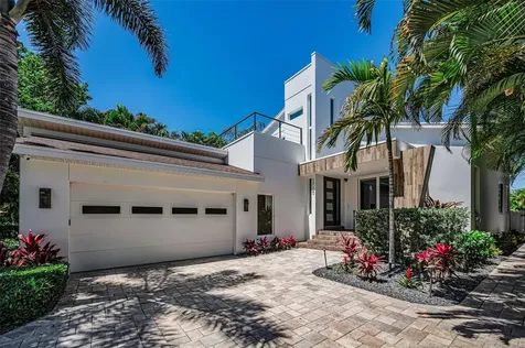 1710 Brightwaters Boulevard NE St Petersburg FL 33704