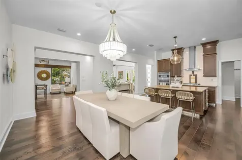 1710 Brightwaters Boulevard NE St Petersburg FL 33704