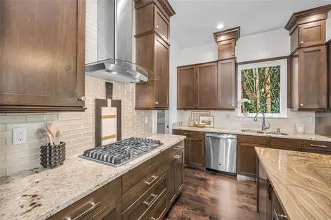 1710 Brightwaters Boulevard NE St Petersburg FL 33704