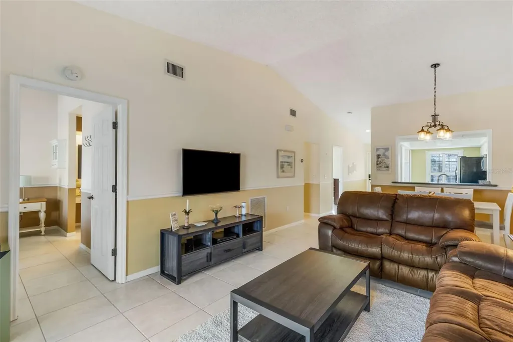 4514 Weybridge Sarasota FL 34235
