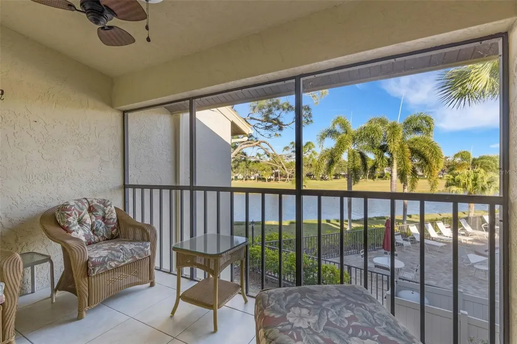 4514 Weybridge Sarasota FL 34235