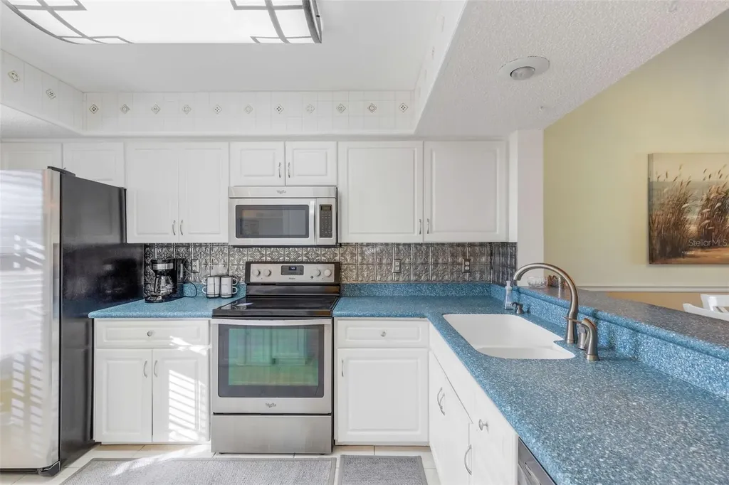 4514 Weybridge Sarasota FL 34235