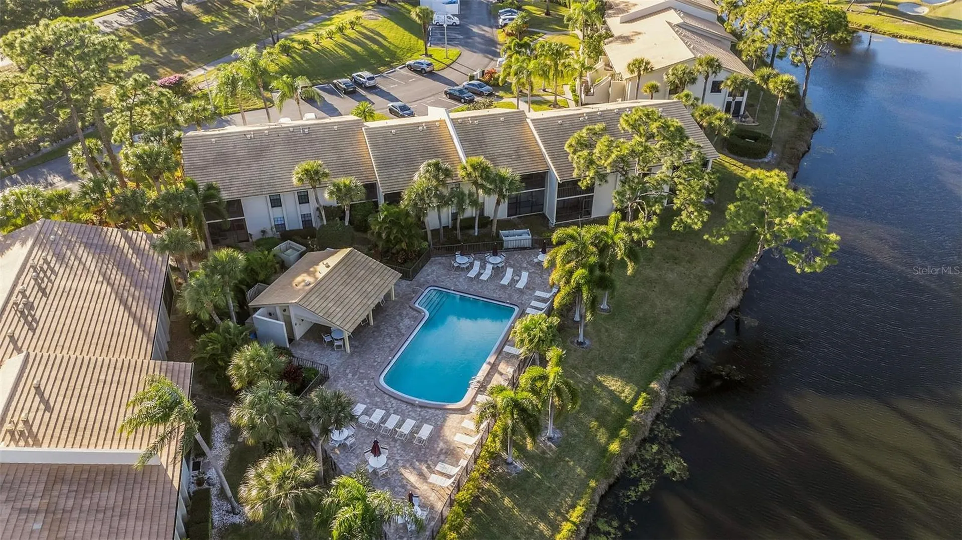 4514 Weybridge Sarasota FL 34235