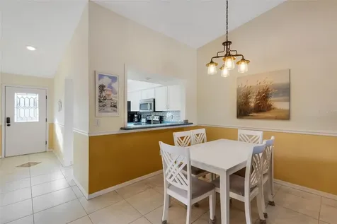 4514 Weybridge Sarasota FL 34235