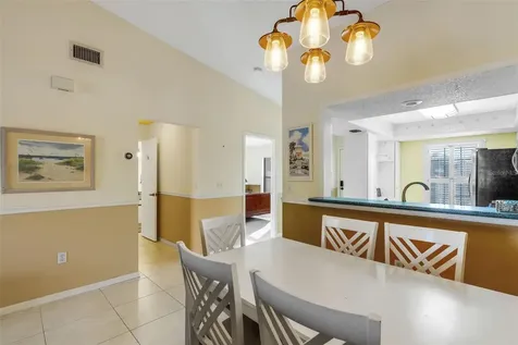 4514 Weybridge Sarasota FL 34235