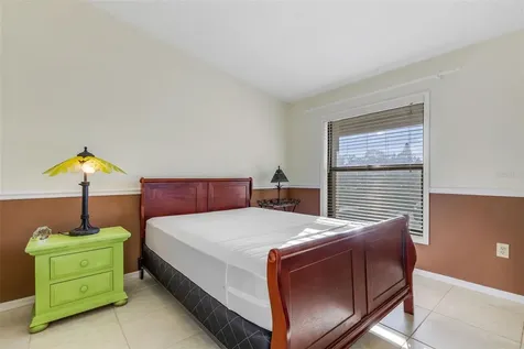 4514 Weybridge Sarasota FL 34235