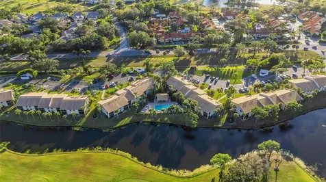 4514 Weybridge Sarasota FL 34235