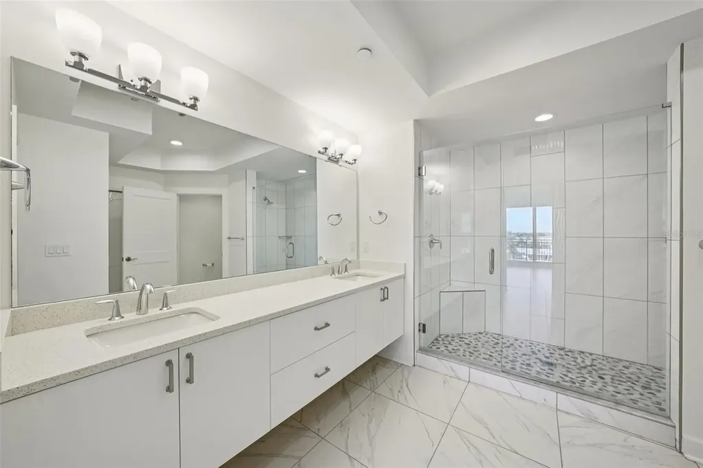 125 Island Way Clearwater Beach FL 33767