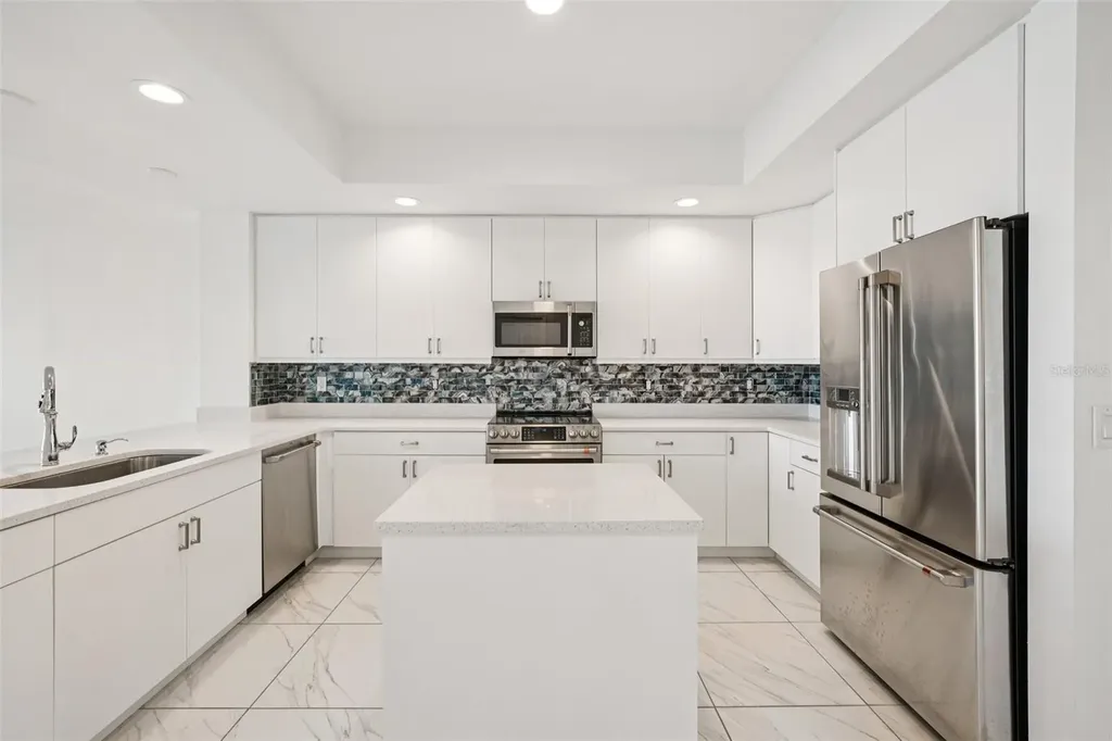 125 Island Way Clearwater Beach FL 33767