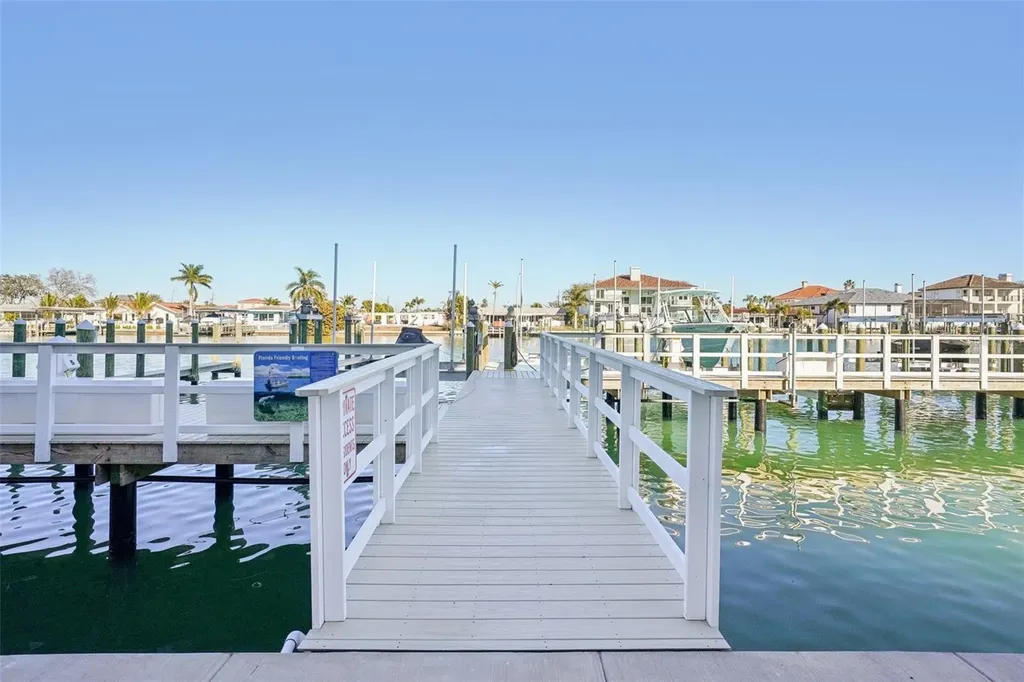 125 Island Way Clearwater Beach FL 33767