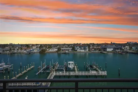 125 Island Way Clearwater Beach FL 33767