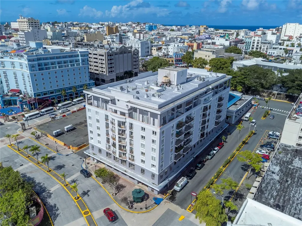 100 Reina De Castilla San Juan PR 00901