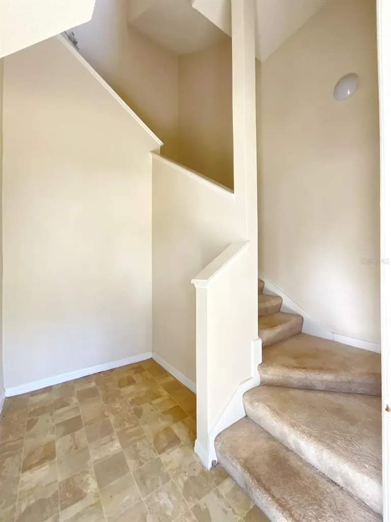 6148 Westgate Drive Orlando FL 32835
